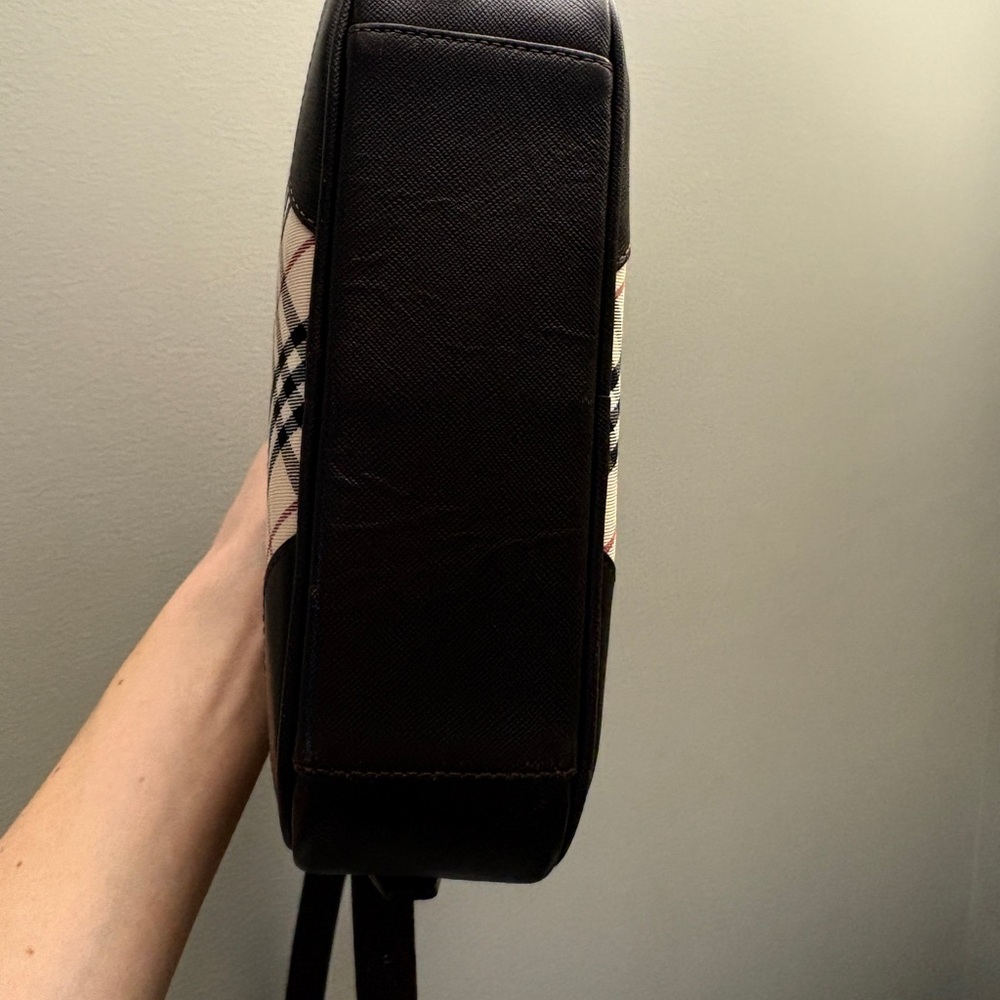Burberry Bag - Picture 14 of 15